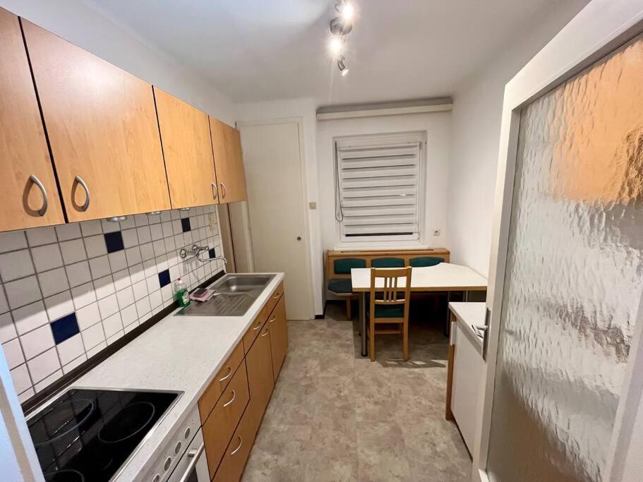 Wohnung Naehe Lkh Und Der Med Uni Graz Exterior photo